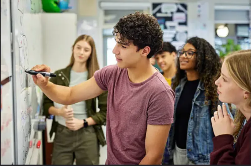 Inilab — participation universitaire